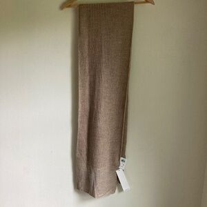 New Calvin Klein women’s scarf
